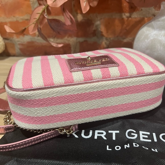 NWT Kurt Geiger London Large Chiswick Camera Crossbody Bag - Picture 13 of 15